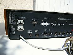 détail des connectiques d'ampli GRUNDIG sv140