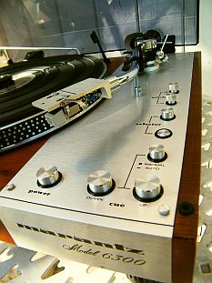 contrôles Marantz 6300