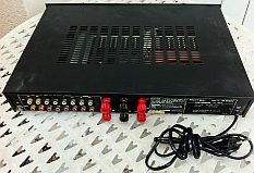 connectiques Rotel ra840bx2