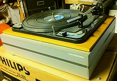 base Schneider sous platine Dual 1015 Vintage