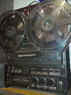 TEAC X-2000R à bande